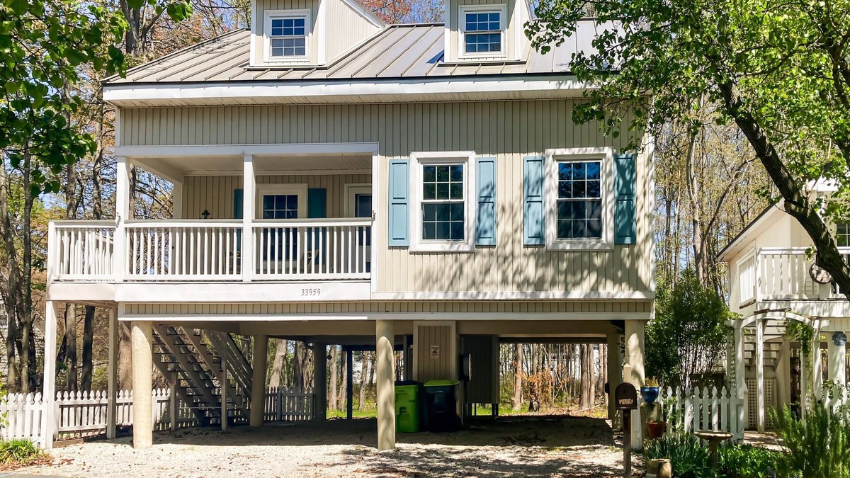 Clearwater House | Clearwater home - Elevated dog-friendly retreat with a deck plus pool & tennis