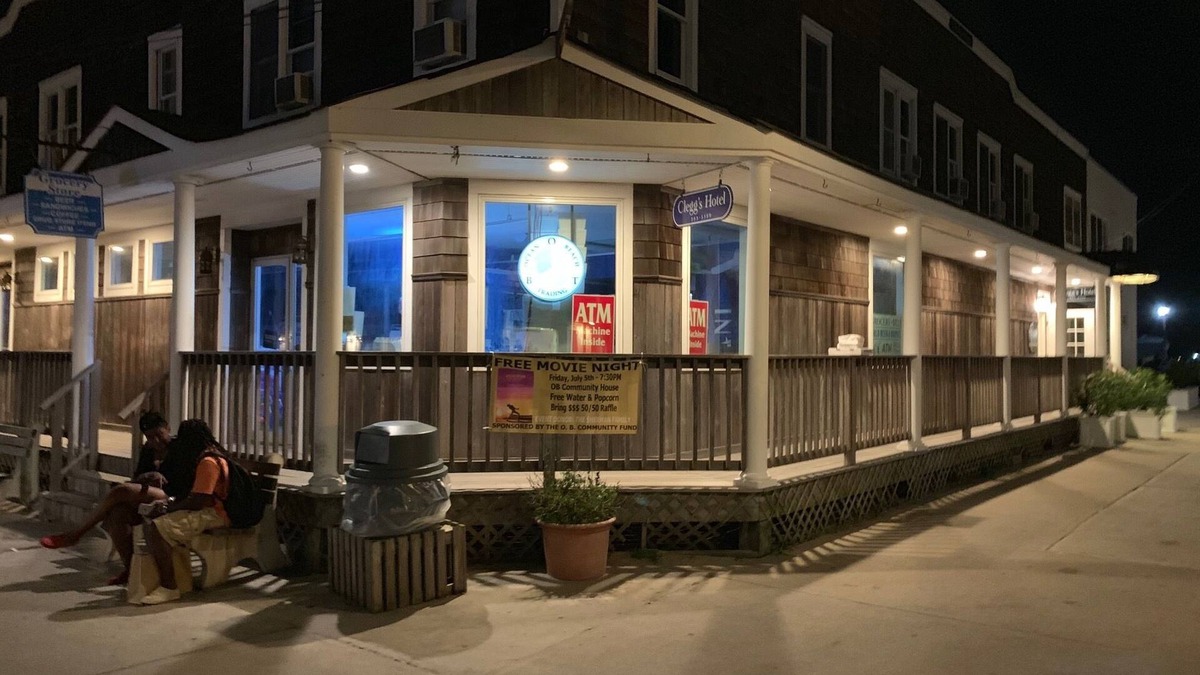Ocean Beach Hotel | Clegg's Hotel