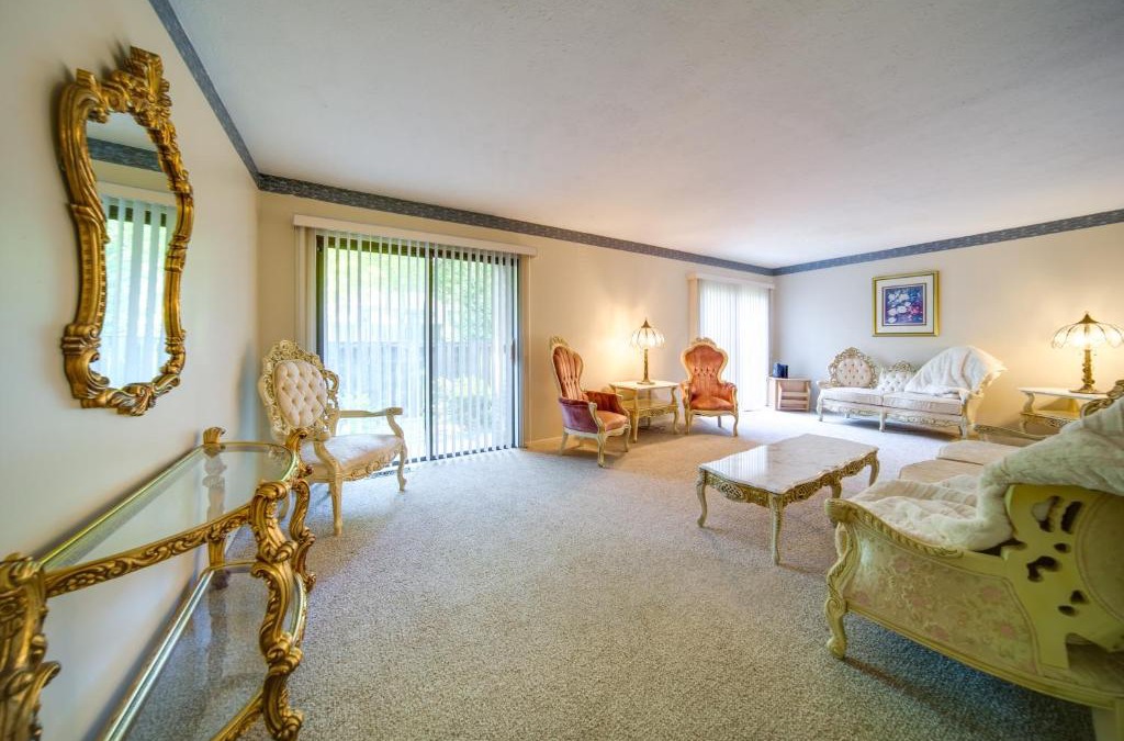 Richmond Heights Apartment | Cleveland Area Retreat Near Lake Erie