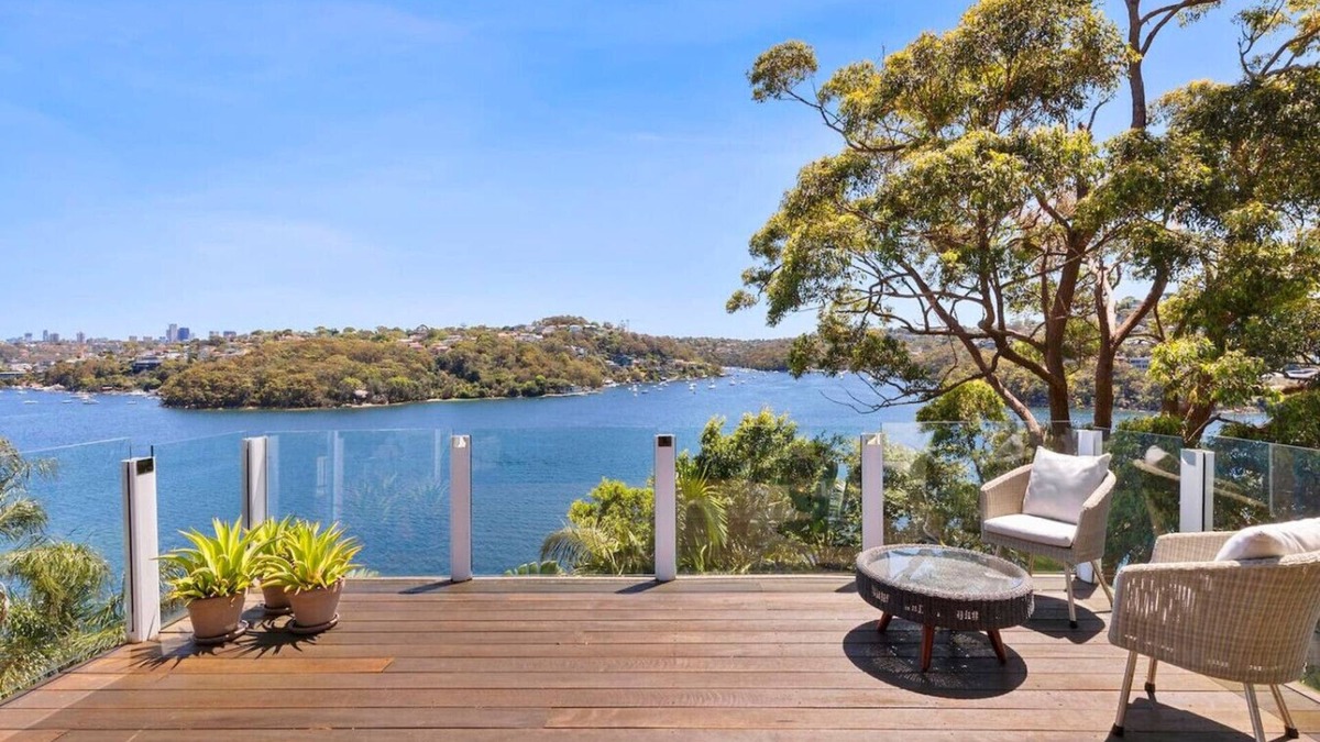 Seaforth Apartment | Cliff house & Grand harbour view