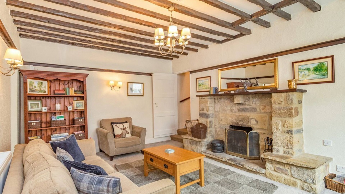 Buckden House | CLIFFORD HOUSE FARM, pet friendly, with open fire in Buckden