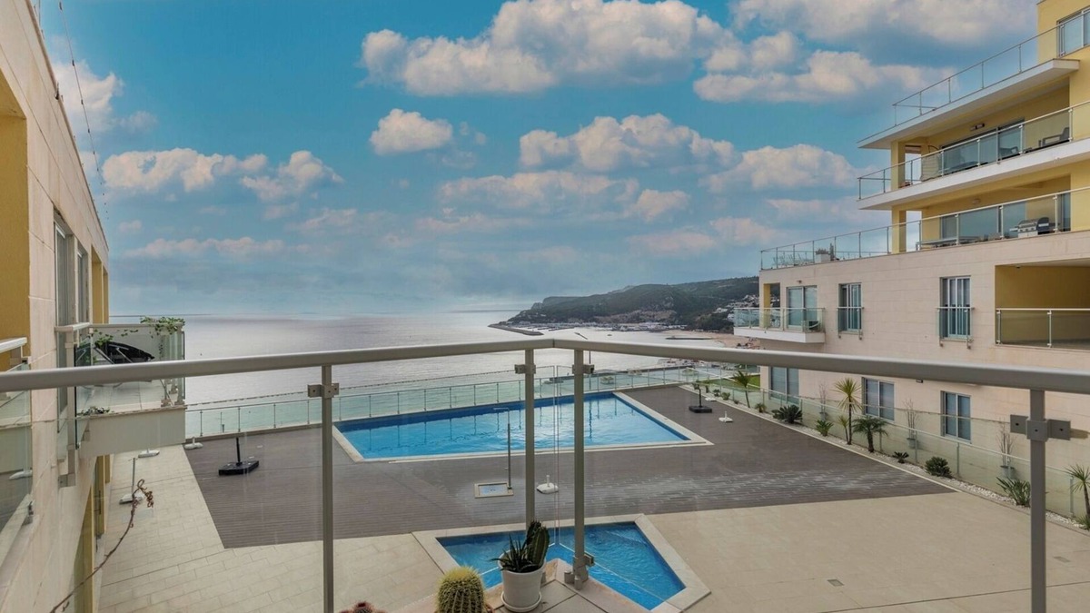 Aldeia do Meco Apartment | Cliffs Apt - Astonishing view over Sesimbra bay