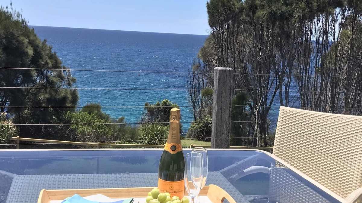 Potato Point House | Clifftop Beach House - Walk to two pristine beaches - whale watching from deck