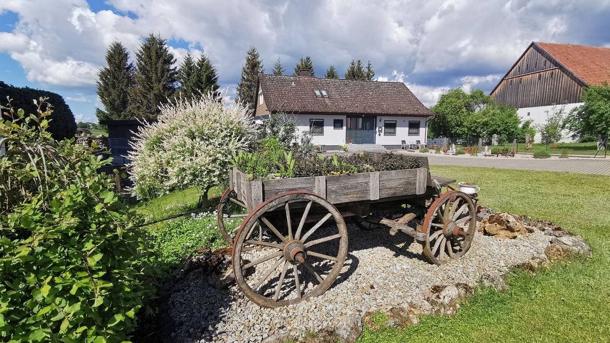 Neuhaus an der Pegnitz Apartment | Climbing and hiking trails right on the doorstep