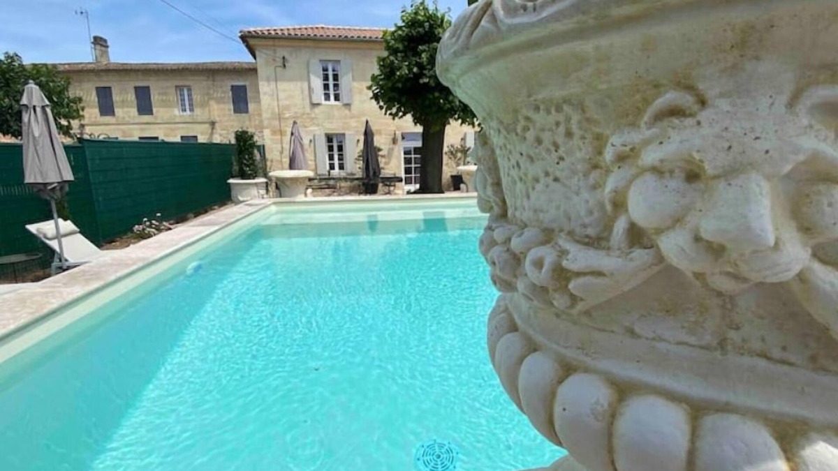 Merignas House | "Clos Antonia" quiet and stylish cottage near St Emilion and Sauternes