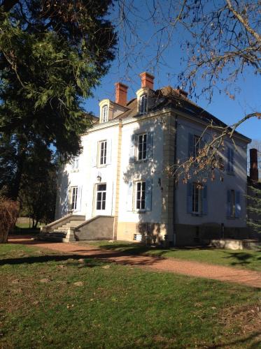 Iguerande House | CLOS MARIE