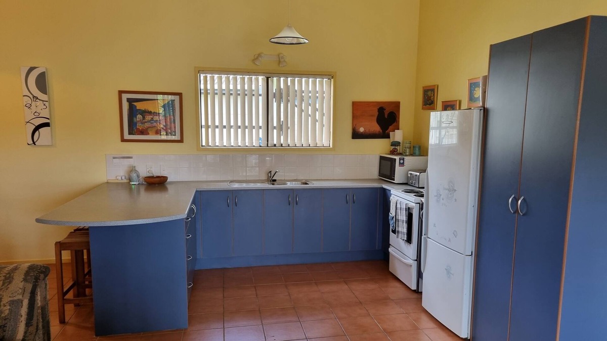 Baylys Beach House | Close to beach in a private location