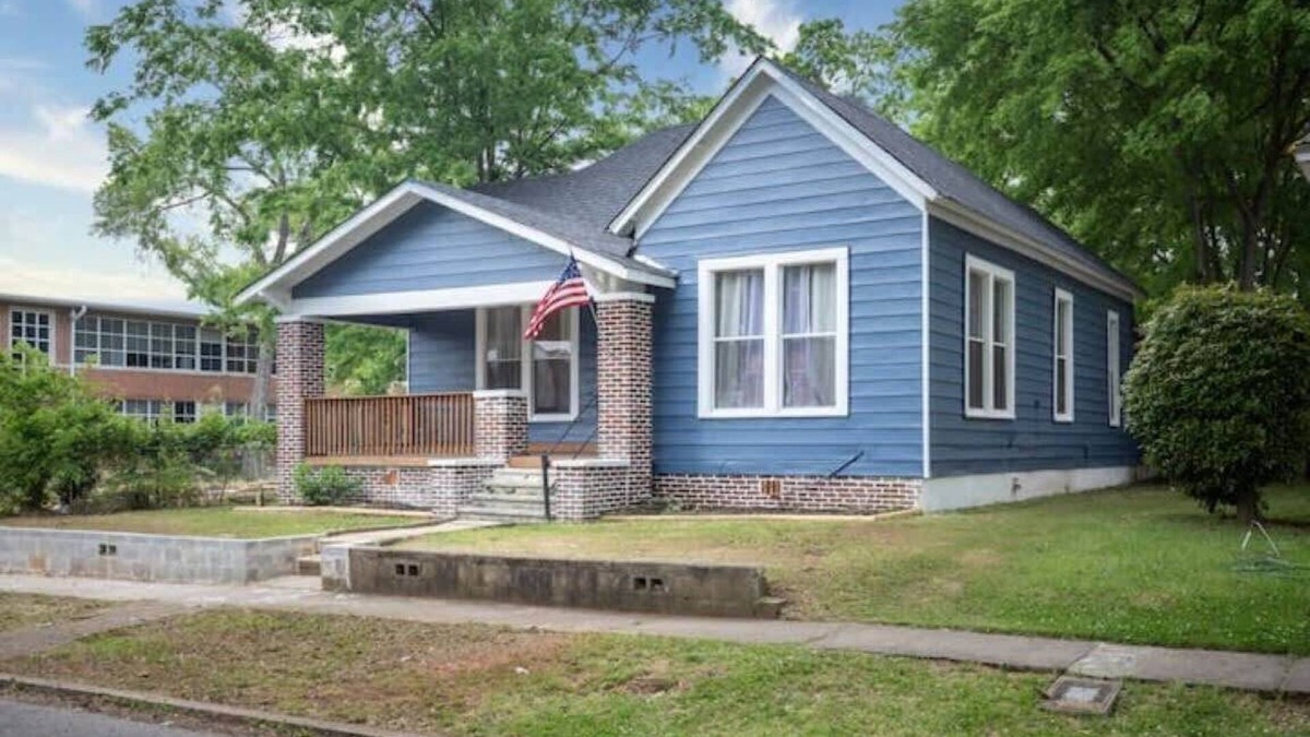 Crestline Heights House | Close to Dining and Airport - East Lake Update