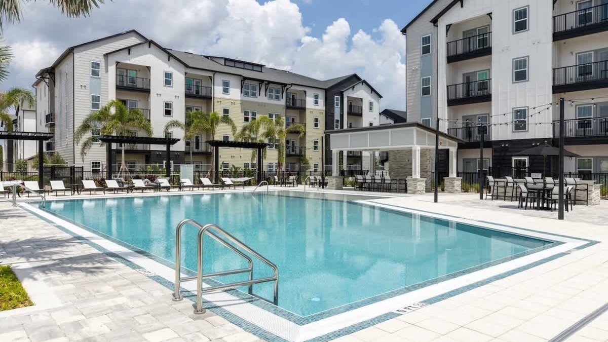 Lake Buena Vista Apartment | Close to Disney KingBed W Amenities PetFriendly
