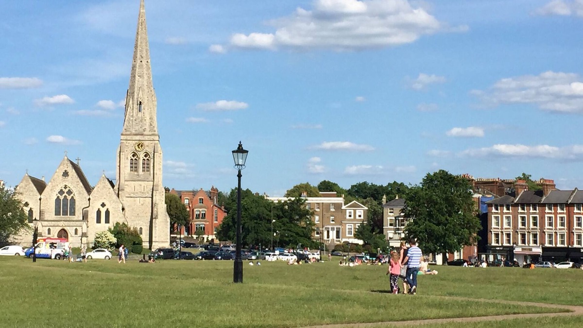Blackheath Apartment | Close to Greenwich and perfect for a family/couples city break in London