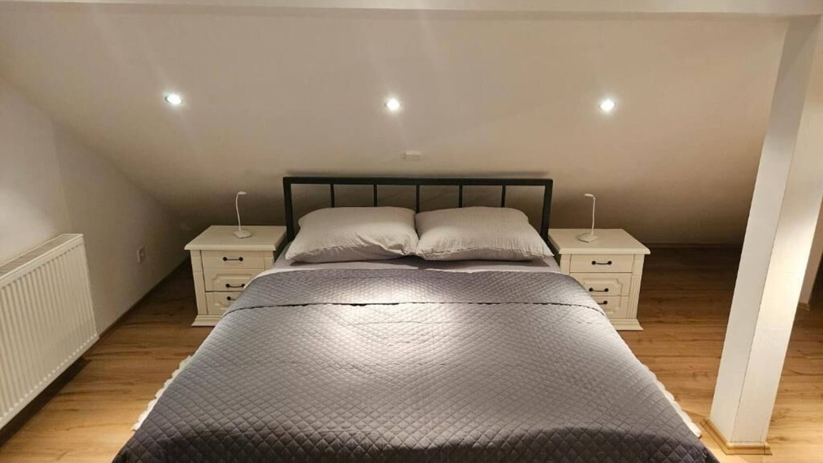 Slavonski Brod House | Close to highway, private parking, entire property only for you.