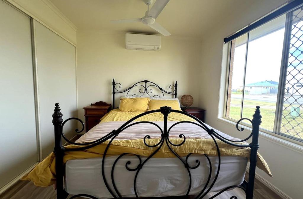Point Vernon House | Close to Hospital. WiFi, DogsOk