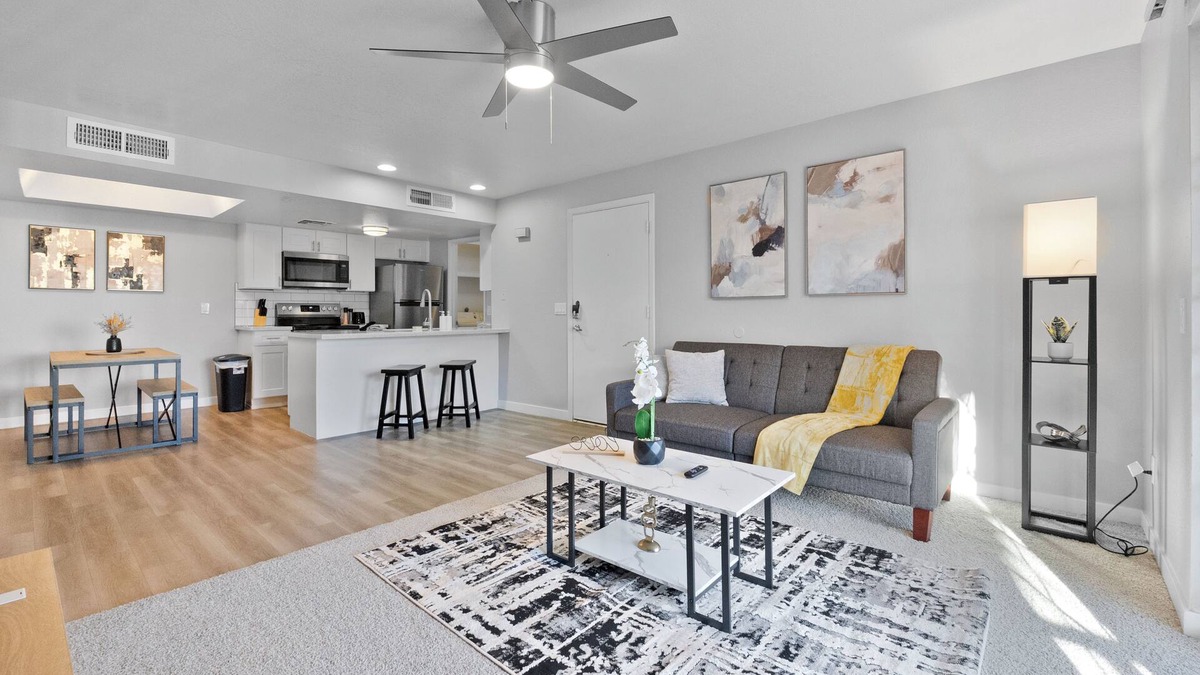 Mesa Apartment | Close to Hospitals, Dining, Parks & Light Rail