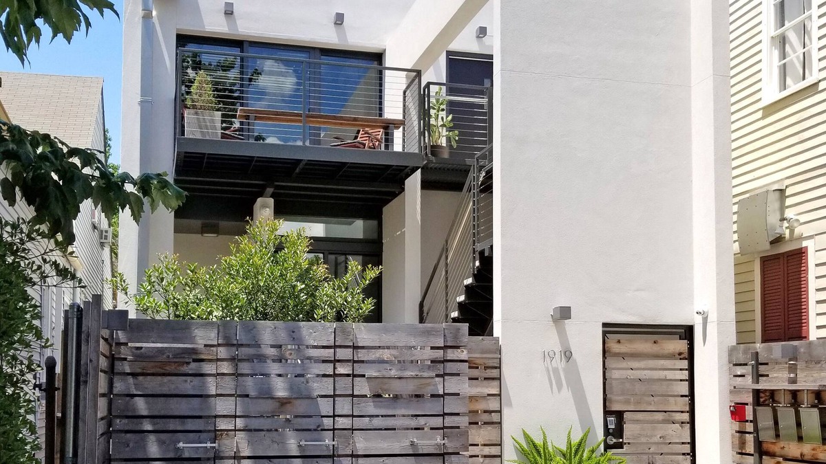 Faubourg Marigny Condo | Close-to-it-All/Free Pkng/2 blocks to French Quarter & Frenchmen