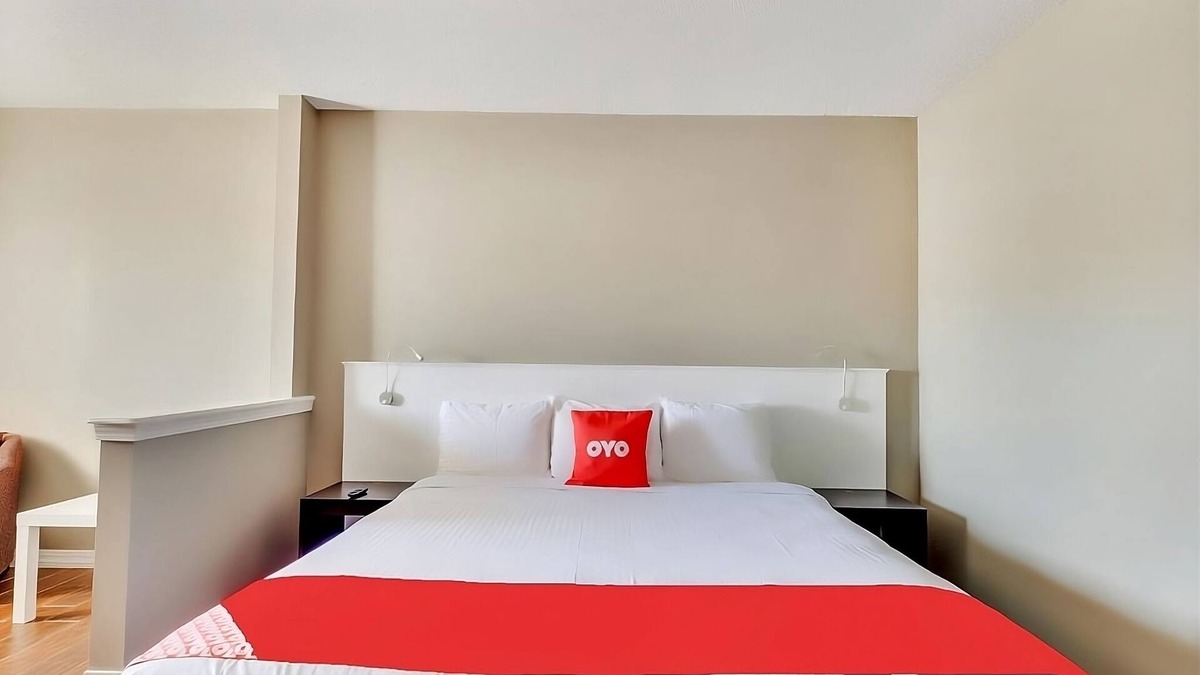 Elk City House | Close to National Route 66 Museum! Budget-Friendly, FREE Parking!