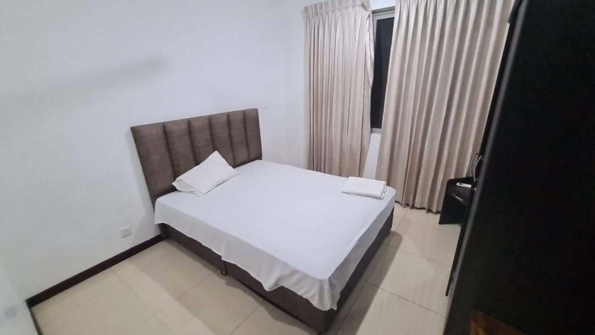 Nugegoda Apartment | Close to Nugegoda, Parliament complex, major temples and Hospitals