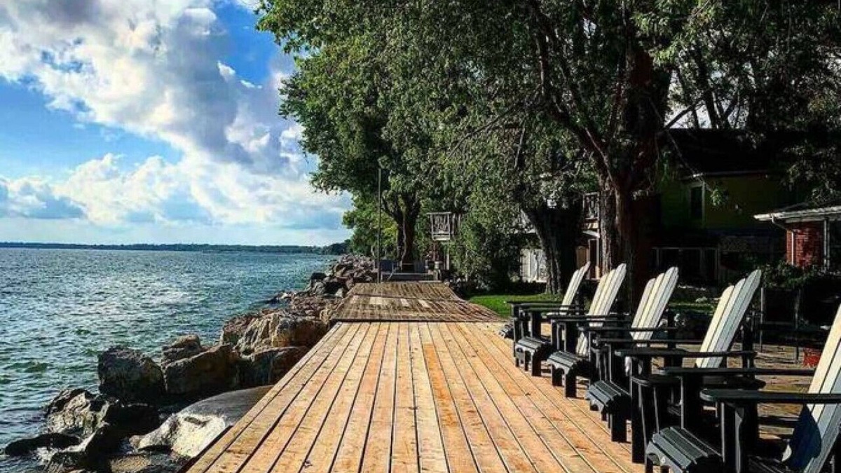 Leamington Cottage | Close to Point Pelee National Park
