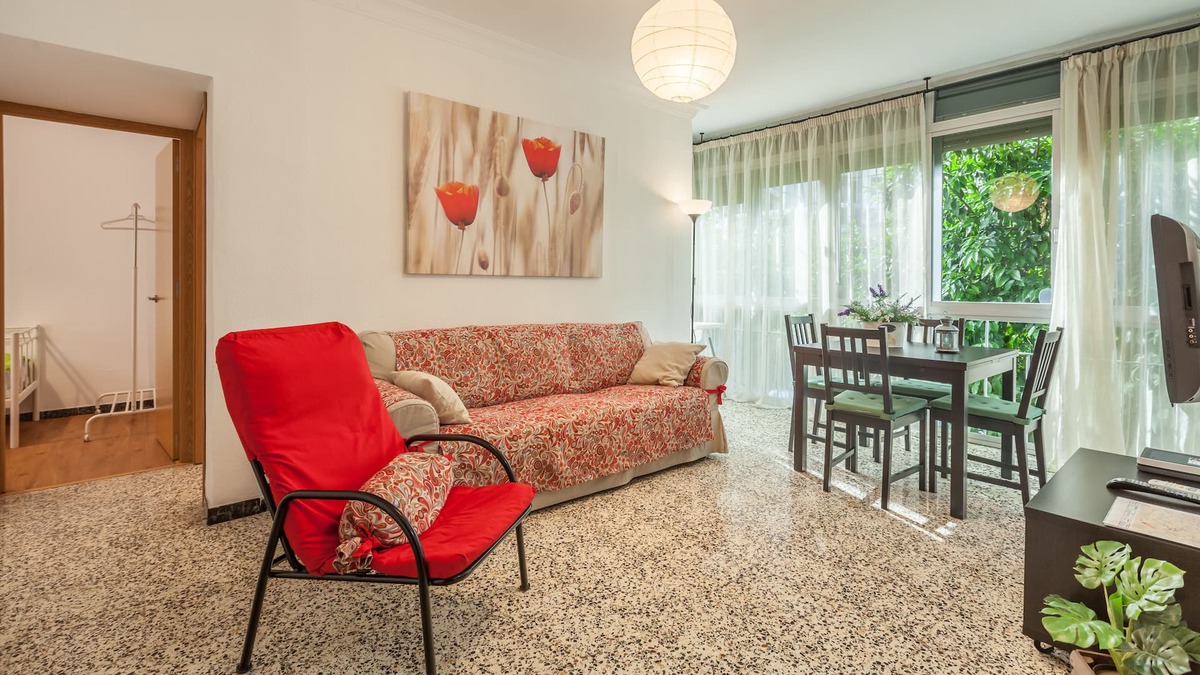 San Jose Obrero Apartment | Close to Santa Justa Rail Station and easy to reach Airport, 15 min to downtown