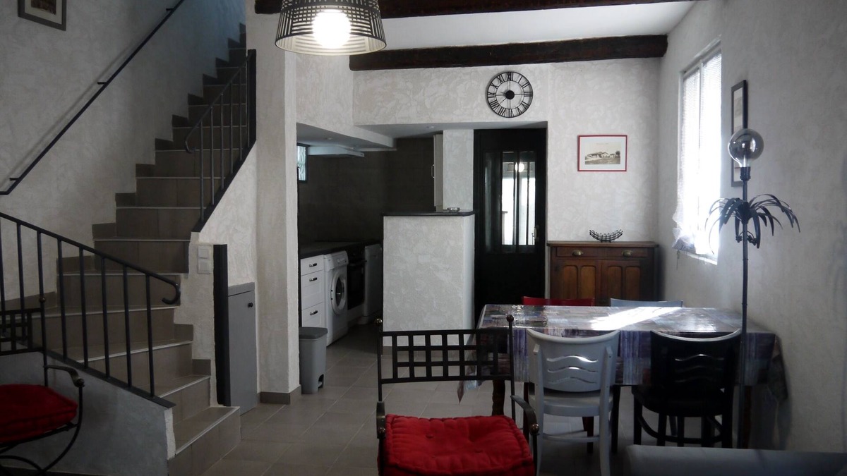 Pomerols House | CLOSE TO THE BEACHES comfortable house CLIM