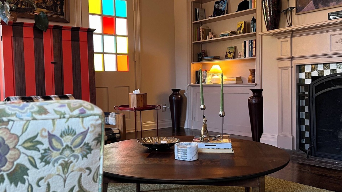 Aiken Apartment | CLOSE TO THE MASTERS - Newly Renovated Designer Home in Downtown Aiken