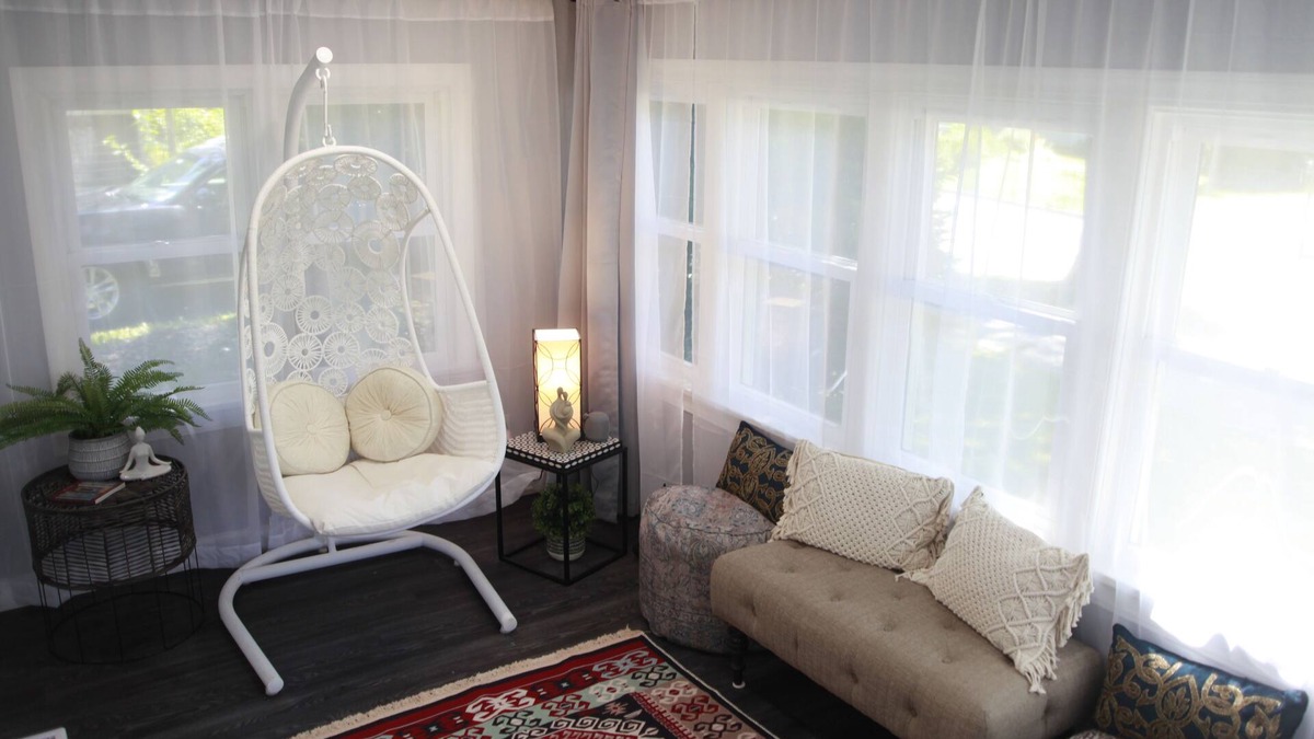 Baraboo House | Close to Wisconsin Dells freshly renovated home in Baraboo!