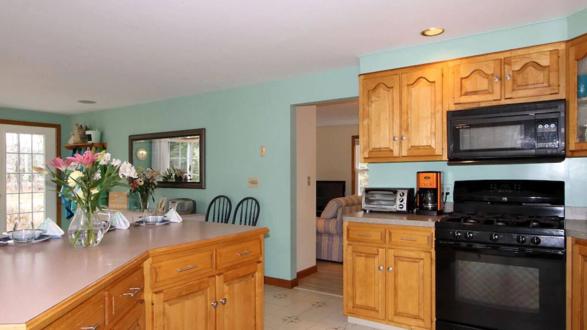 South Orleans House | Close To World Class Beaches And Village