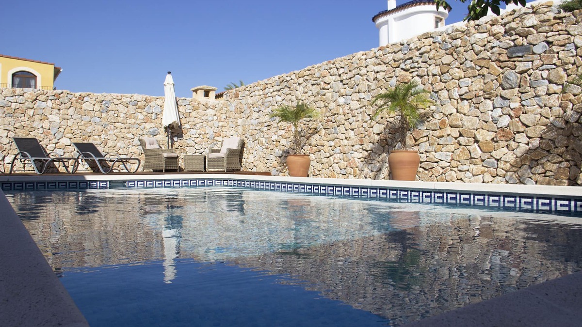 Torrevieja Villa | Close toHabaneras and La Zenia Boulevard suit all ages, Luxury villa