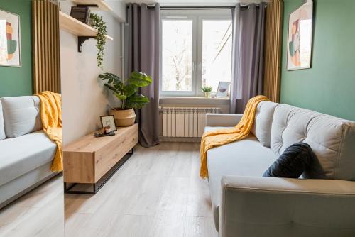 Mirow Apartment | Close-Urban Chic - Ogrodowa Residence Cozy Studio in Central Warsaw