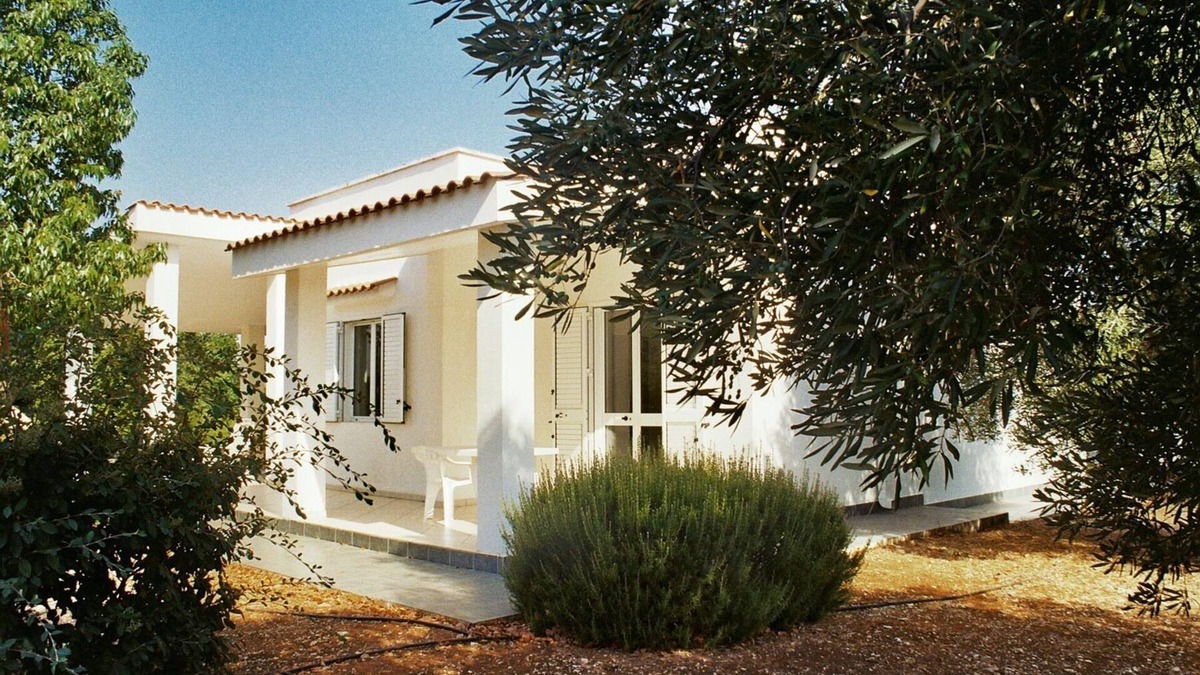 Rosa Marina House | Close v. Sea immersed in a green oasis free Swimmingpoolmitbenutzg.