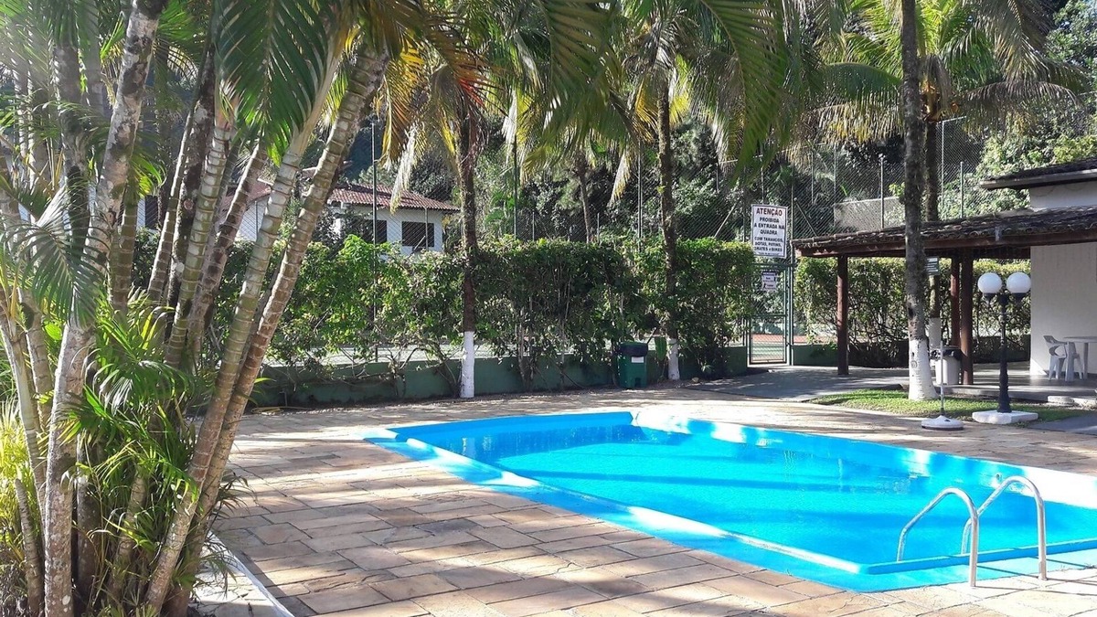 Boicucanga Beach Ski Chalet | Closed Condominium - In front of the beach (50m) - WI FI - Equipped