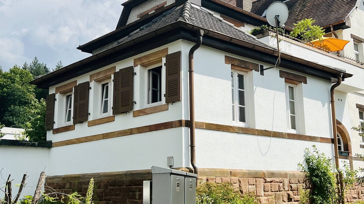 Homburg Apartment | Cloud 9, Apartment mit Anbindung zu A6 und Uniklinik, Eigene Garage