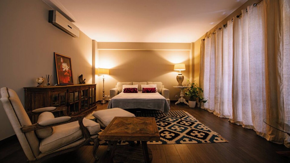 Old Tbilisi Apartment | Cloud 9 Luxury Apartment in old Tbilisi city center
