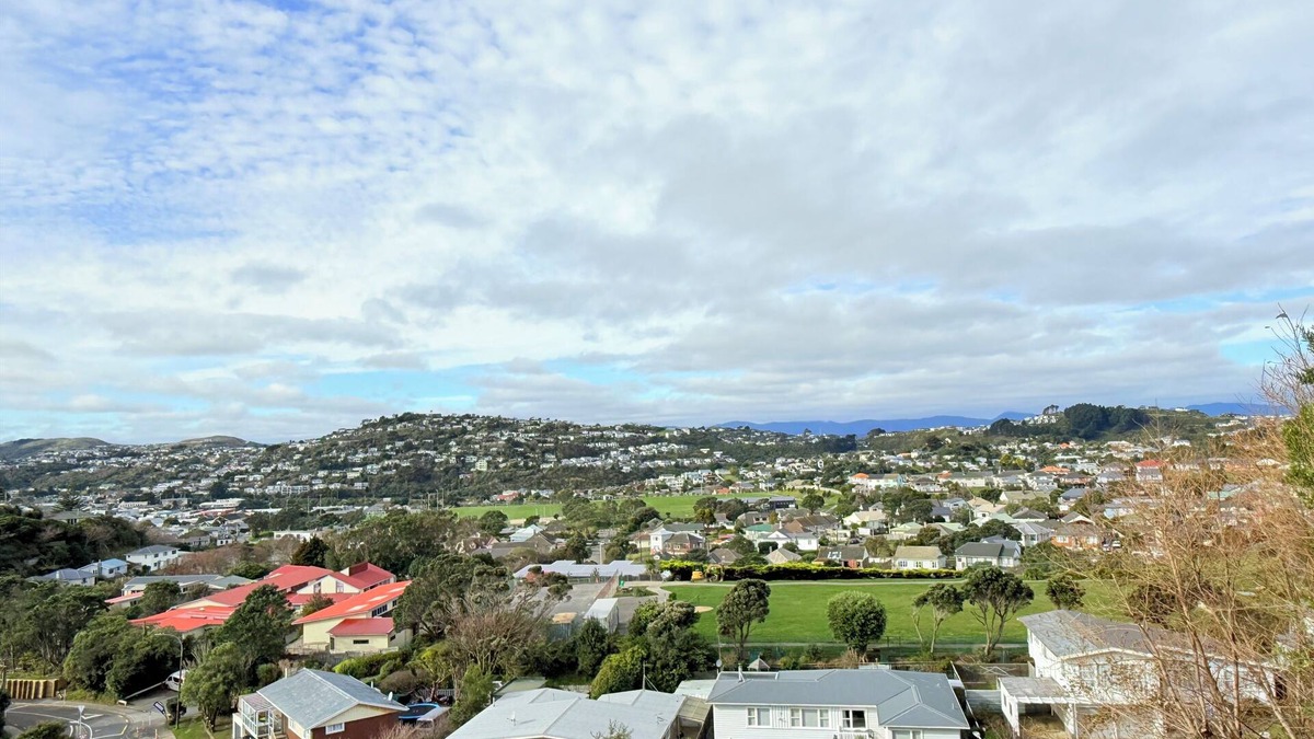 Johnsonville House | Cloud Catcher - Family Comfort & Scenic Views