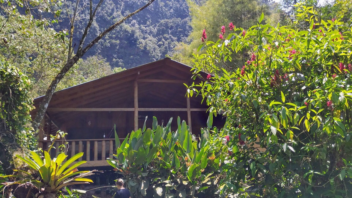 Mindo House | Cloud Forest rustic & cozy cabin