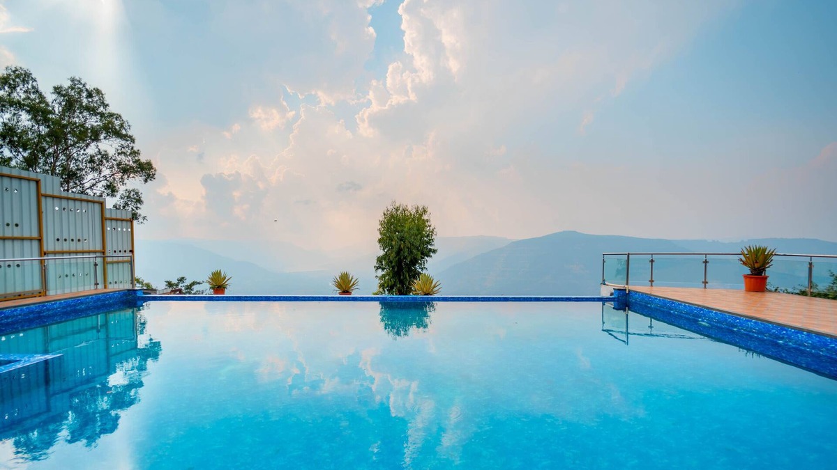 Wai Hotel | Cloud Mist Resort and Spa