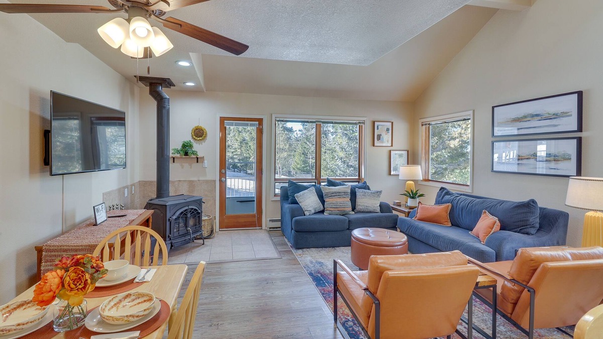 Cloudcroft House | Cloudcroft Vacation Rental ~ 4 Mi to Skiing!