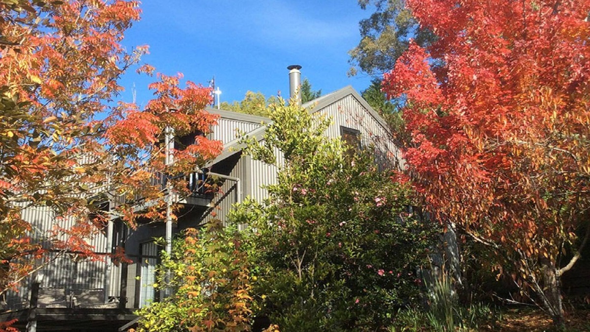 Kangaroo Valley House | Cloudsong Chalet 4 - Close to the village centre!