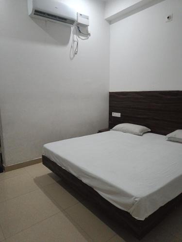 Bihar Sharif Hotel | Clover
