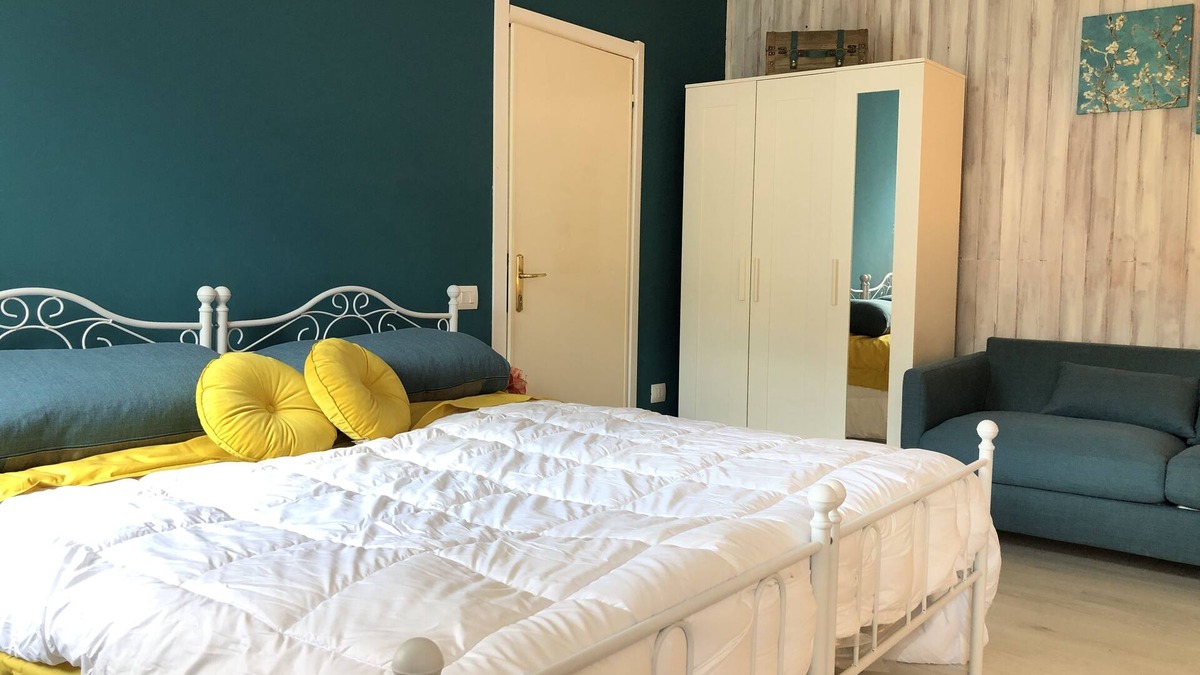 Porto Ceresio Apartment | CLUA Holiday House