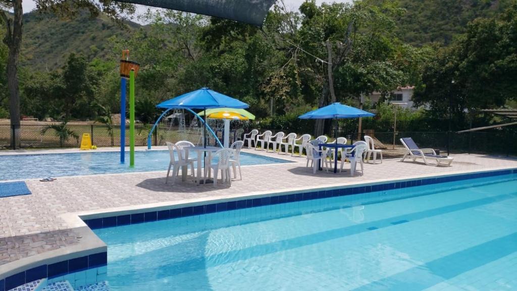 Apulo Hotel | Club campestre el Peñón de Apulo
