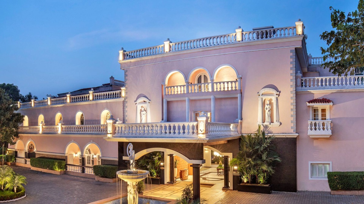 Varca Hotel | Club Mahindra Emerald Palms, Goa