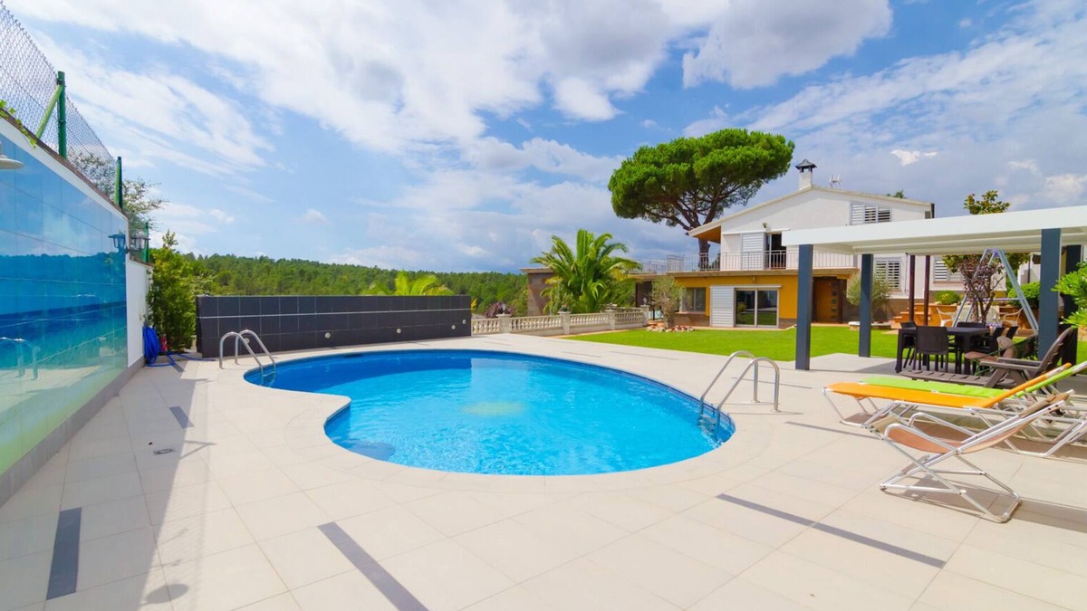 Puigventos Villa | Club Villamar - Beautiful house for 8 persons with private swimming pool and a large terrace idea.