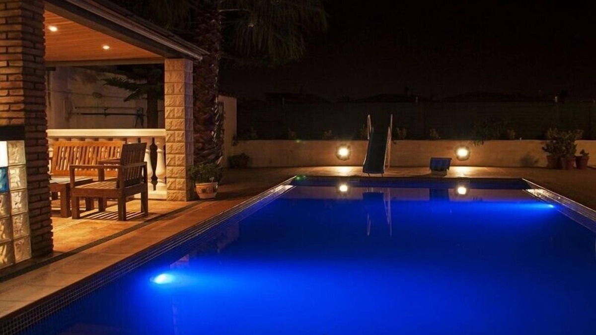 El Vendrell Villa | Club Villamar - Charming villa with a lovely private pool, exterior kitchen, barbecue area, inter.