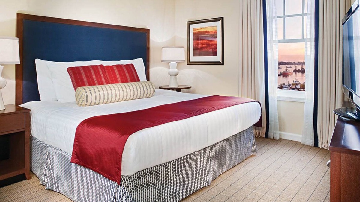 Off Broadway Apartment | Club Wyndham Long Wharf Deluxe Two Bedroom, Two Bath