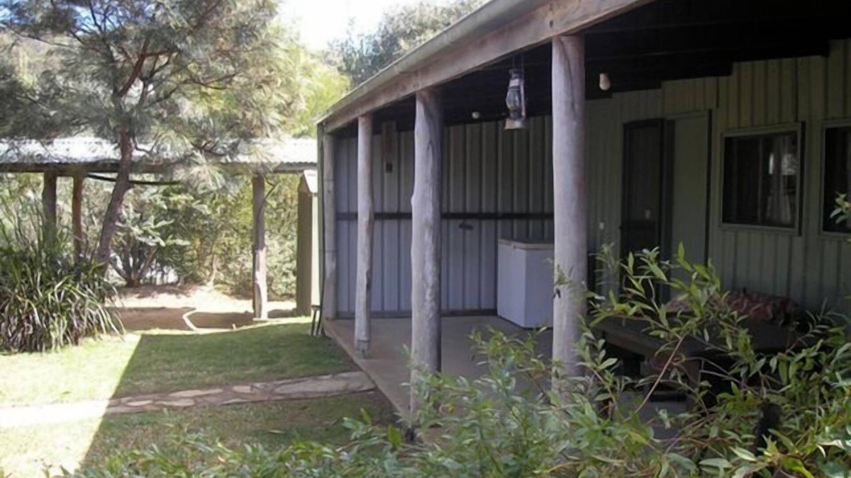 Morton Cottage | Clyde River Retreat (Budawang Cottage)