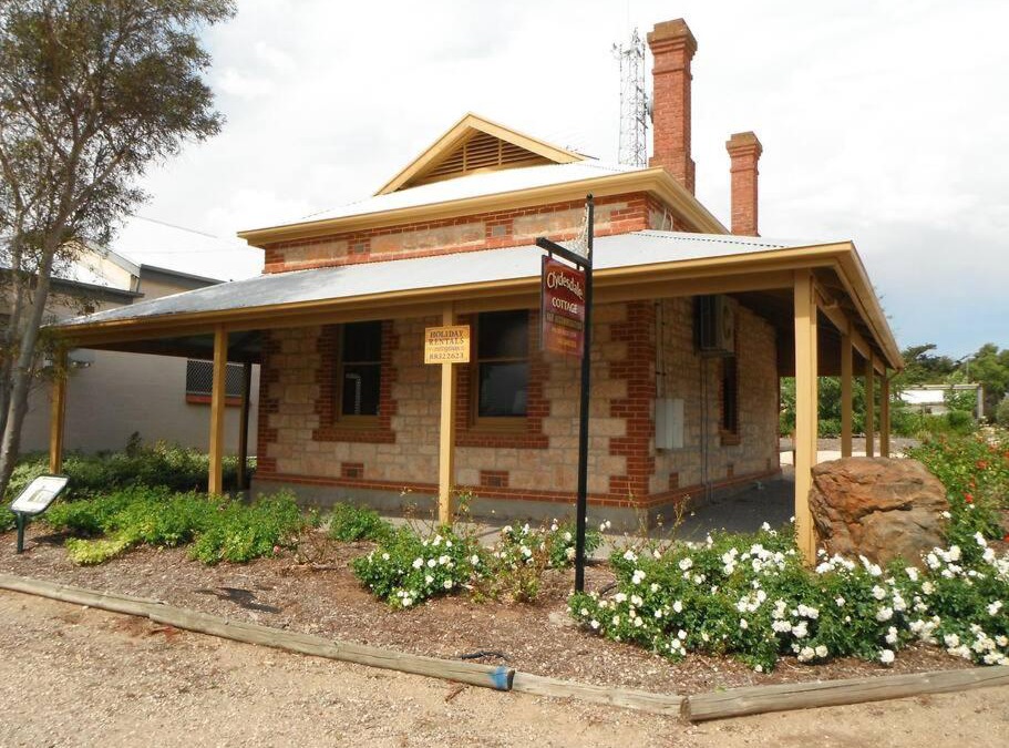 Maitland House | Clydesdale Cottage B&B