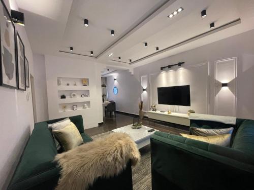 Oshodi-Isolo Apartment | CN HOMES - Luxury furnished 3Bedroom 24h Electricity + Security