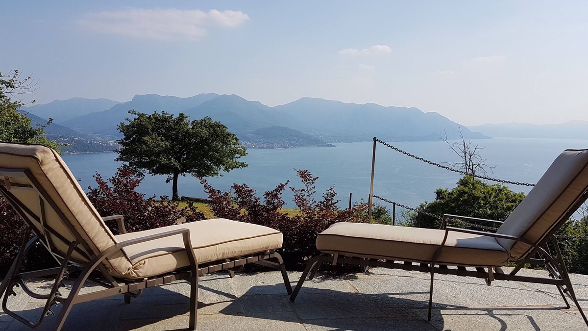 Maccagno House | Country estate Cascina Borchina "LA FINCA" dream lake view, tranquility, nature, elegance, organic