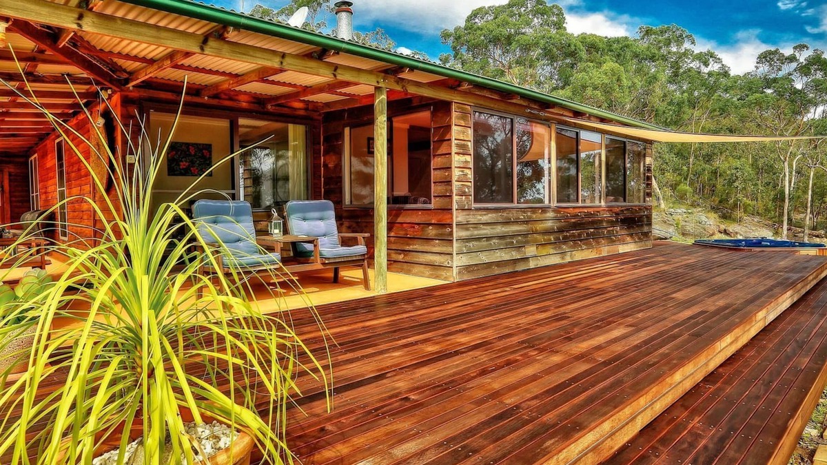 Lower Portland Cottage | Coach House Hill Cottage
