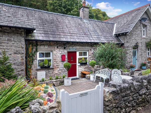Grange-over-Sands House | Coachhousebungalow